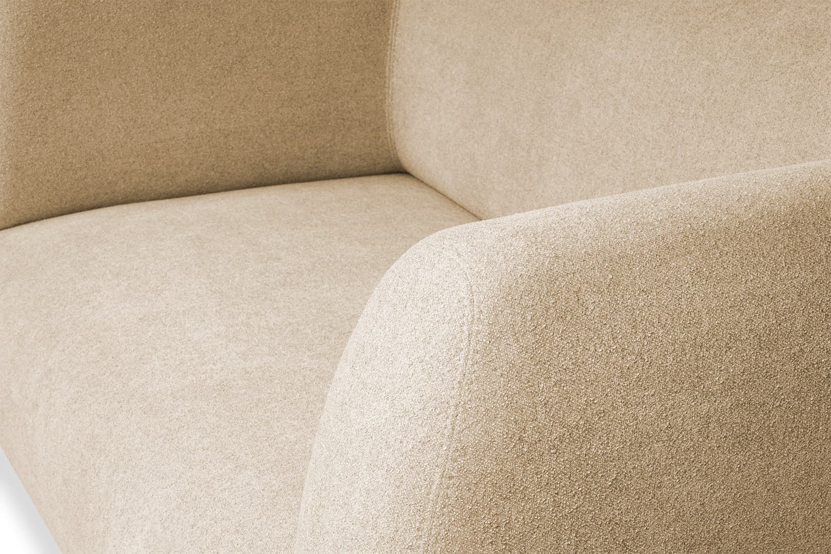 Продуманная глубина и поддержка спины обеспечивают комфорт даже при длительном использовании